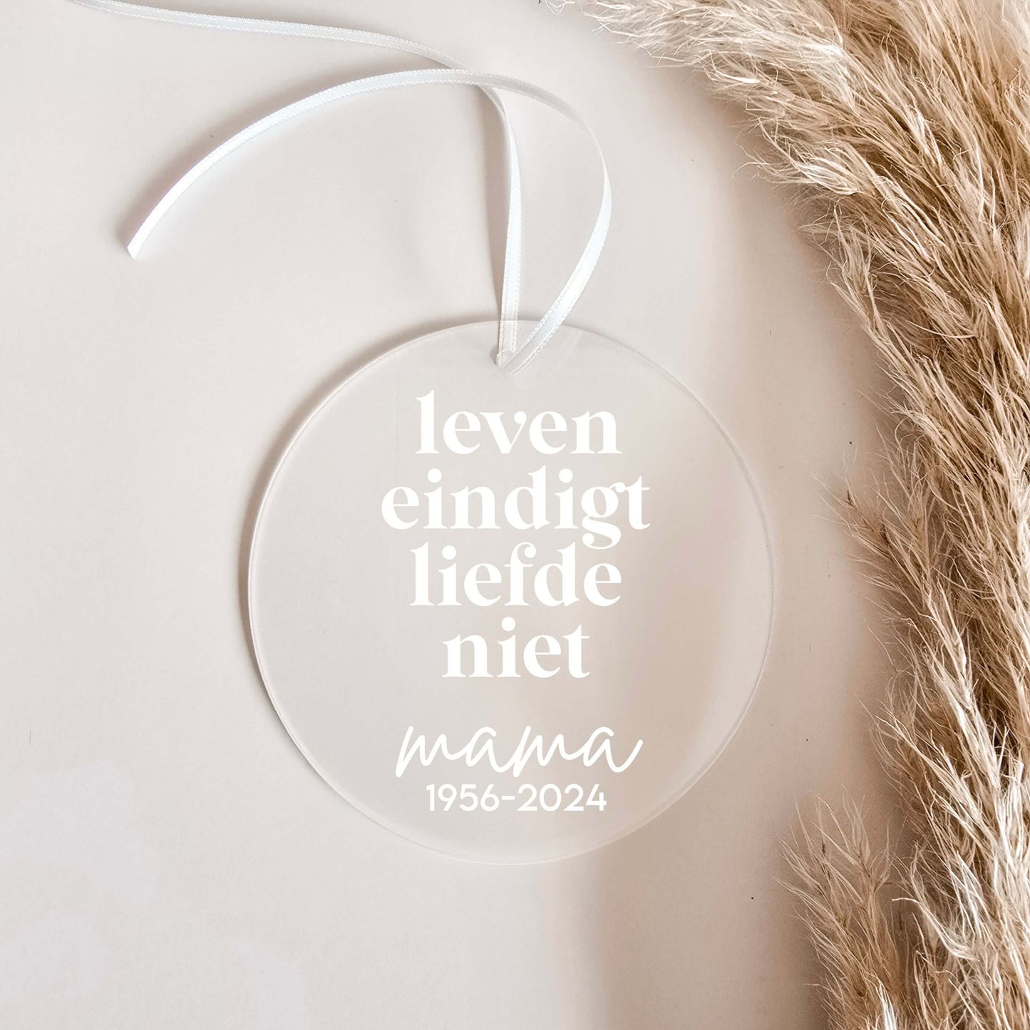 Ornament - Leven Eindigt Liefde Niet